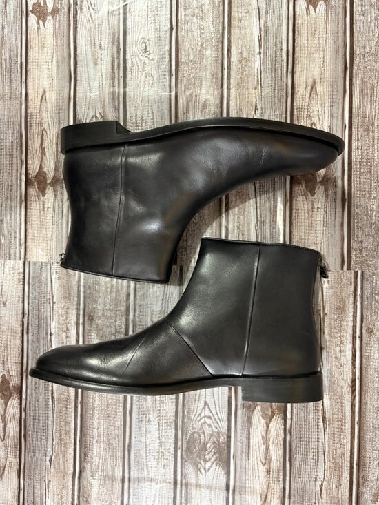 John Varvatos NYC Back Zip Boot size 10 M color black New with box